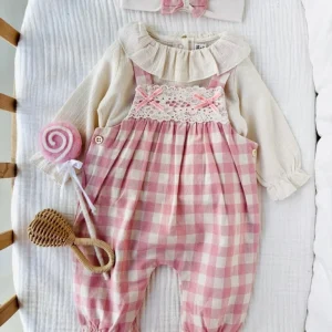Salopette neonata con blusa e fascia coordinata