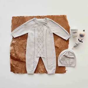 Set Neonato/a Tutina e Cappellino - Tutina Neonato Cappellino per Comfort e Stile