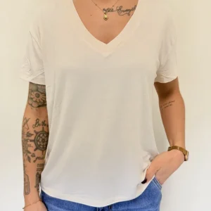 MAGLIA BASIC SCOLLO A V IN VISCOSA DIVERSI COLORI SUSYMIX