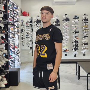 Completo Lakers – bmtrintl1074