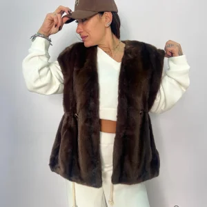 Gilet ecopelliccia marrone donna – caldo e versatile